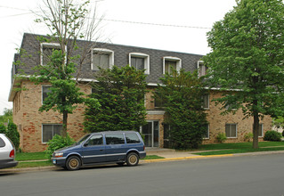 Walnut Apartments in Farmington, MN - Building Photo - Building Photo