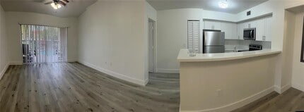 2113 Renaissance Blvd, Unit 306 in Miramar, FL - Building Photo - Building Photo