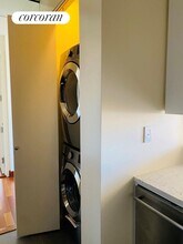 305 E 63rd St in New York, NY - Building Photo - Building Photo