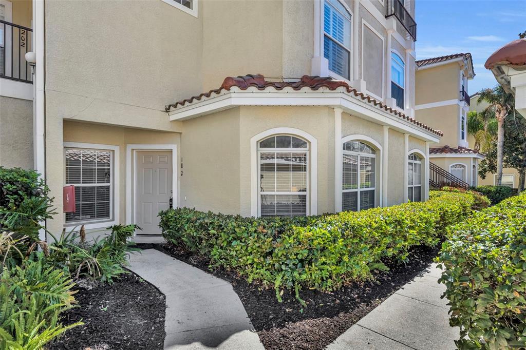 676 Sandy Neck Ln in Altamonte Springs, FL - Building Photo