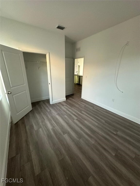 property at 5008 Idaho Ln