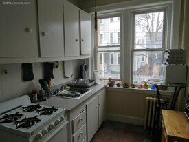 71 Martin St, Unit 71-01A in Cambridge, MA - Building Photo