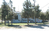 14603 W Whitesbridge Ave in Kerman, CA - Foto de edificio - Building Photo