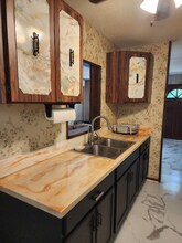 1737 Evergreen St in Ormond Beach, FL - Foto de edificio - Building Photo