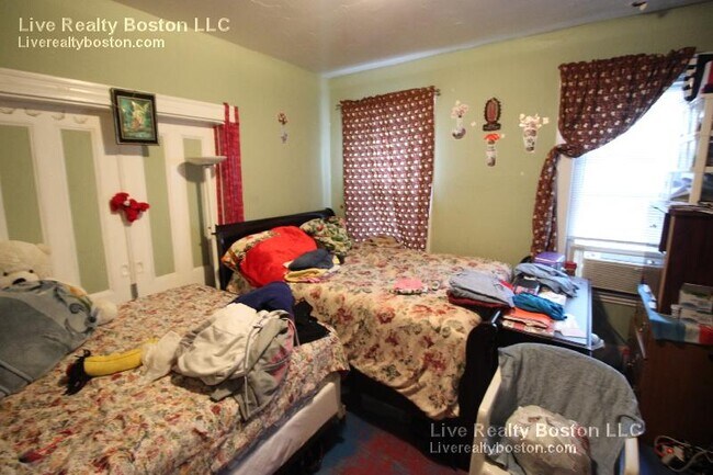 24 Everett St, Unit #3 in Boston, MA - Building Photo - Building Photo