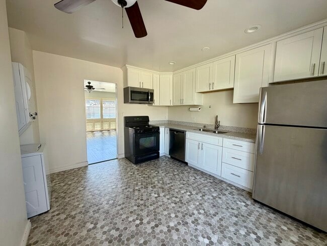 4832 Jumano Ave in San Diego, CA - Building Photo - Building Photo