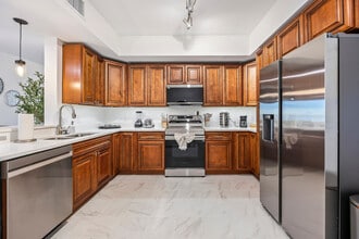 131 S Courtenay Pkwy in Merritt Island, FL - Building Photo - Building Photo