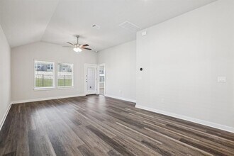 2221 Delano Dr in Leander, TX - Building Photo - Building Photo