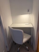 2300 11th Avenue-Private Pvt, Unit with Kitchenette and Patio in Wilton Manors, FL - Foto de edificio - Building Photo