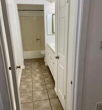 15811 Oakendell Dr in Houston, TX - Building Photo - Building Photo