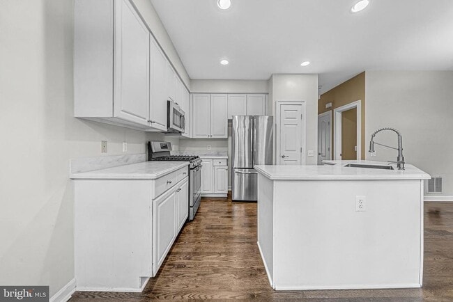 4676 Kell Ln in Alexandria, VA - Building Photo - Building Photo