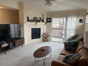3002 W Elizabeth St in Fort Collins, CO - Foto de edificio - Building Photo