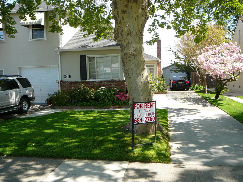 3065 17th St, Unit Front in Sacramento, CA - Building Photo