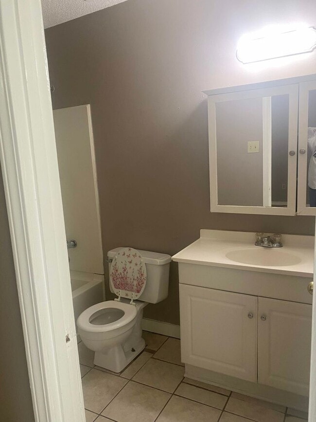 6420 Cornwall Rd in Horn Lake, MS - Building Photo - Building Photo
