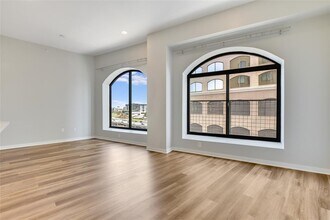 507 Sabine St in Austin, TX - Building Photo - Building Photo