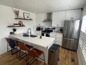 3355 W 18th Ave in Denver, CO - Building Photo - Building Photo
