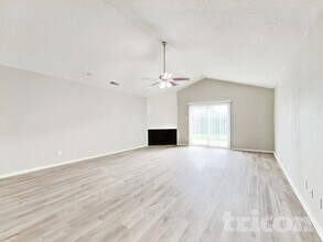 1142 Shady Glen Circle Richardson TX in Richardson, TX - Building Photo - Building Photo