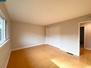 2307 Panoramic Dr in Concord, CA - Building Photo - Building Photo