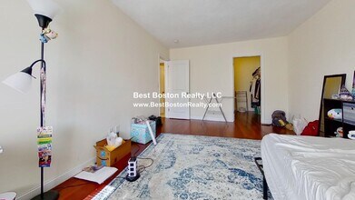 50 Craigie St, Unit 17 in Somerville, MA - Building Photo - Building Photo