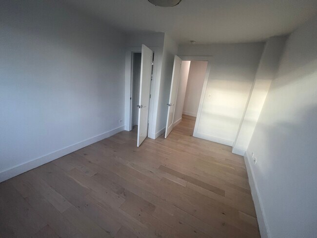 62-60-6299 99th St in Rego Park, NY - Building Photo - Building Photo