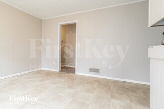 2306 Wisteria Dr SW in Snellville, GA - Foto de edificio - Building Photo