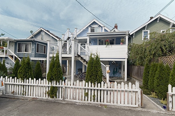 870 19th Av W in Vancouver, BC - Building Photo