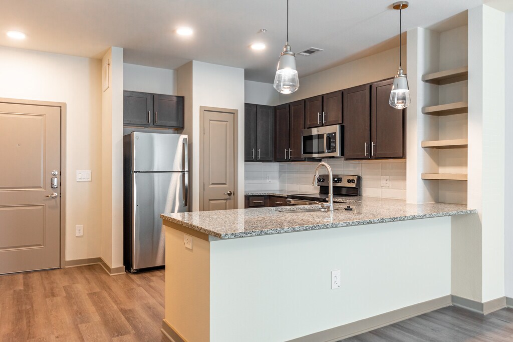 Parmore Arcadia Trails Balch Springs, TX Apartments