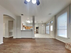 8401 Greenfield Dr in Frisco, TX - Building Photo - Building Photo