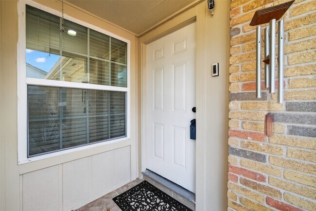 7226 Skybright Ln in Houston, TX - Building Photo - Building Photo