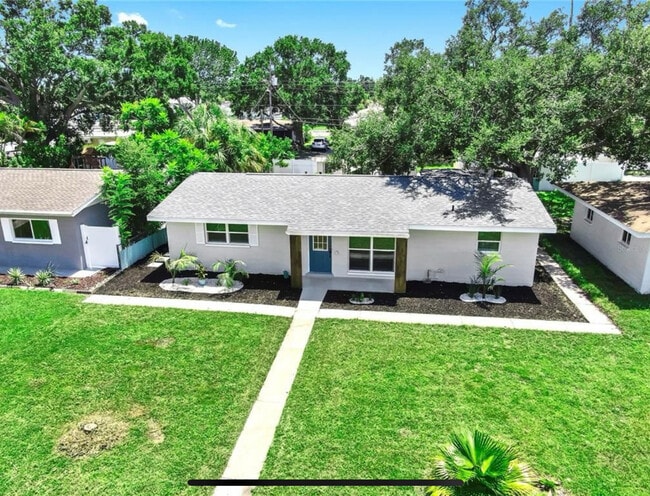 property at 636 41st Ave NE