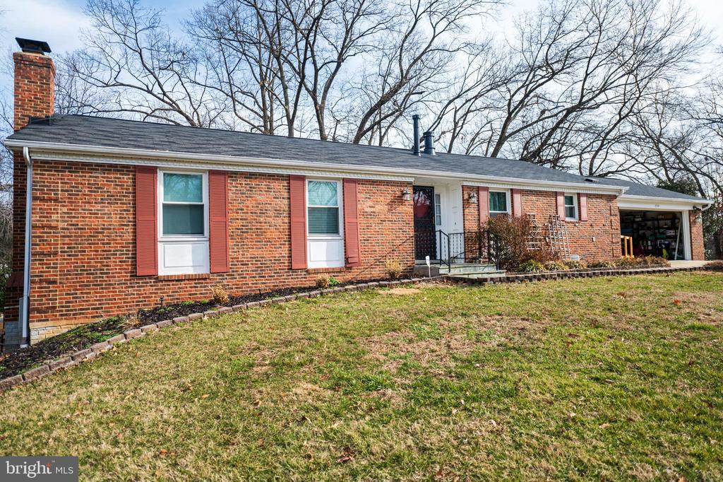 4504 Franklin Terrace in Beltsville, MD - Building Photo