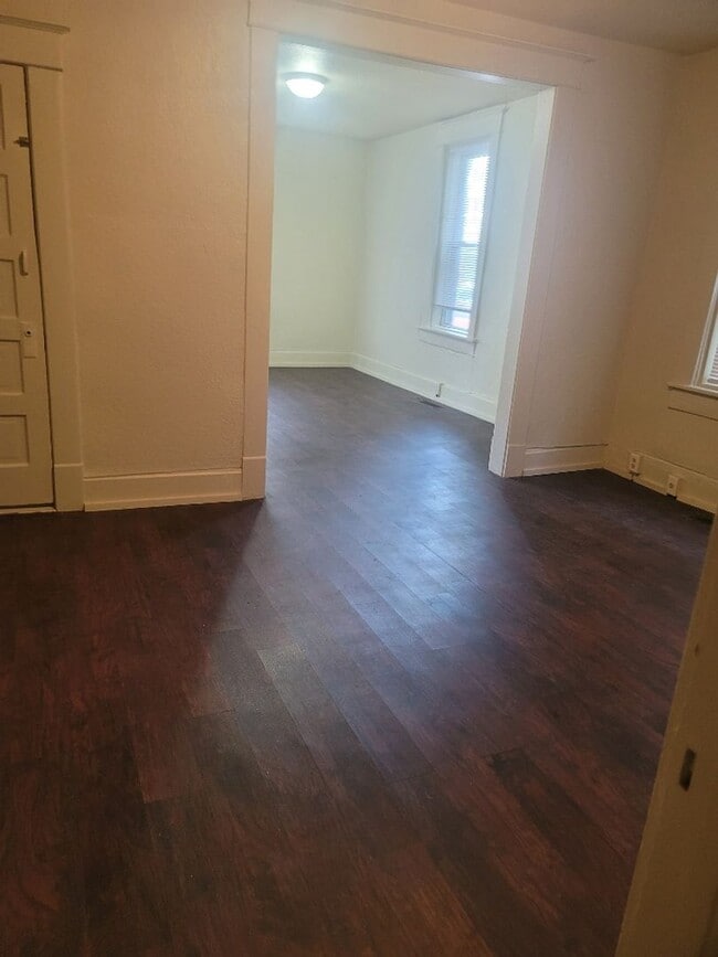 1823 S 11th St in St. Joseph, MO - Building Photo - Building Photo