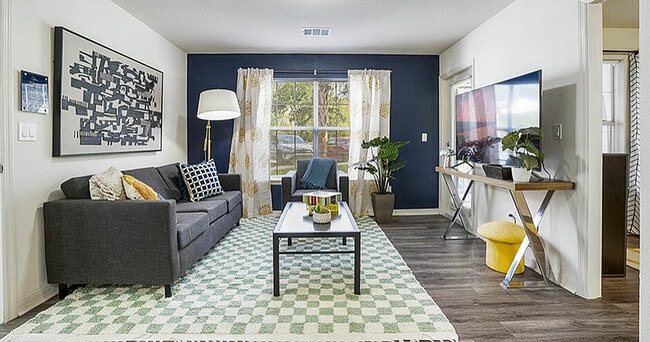 On20 Apartments