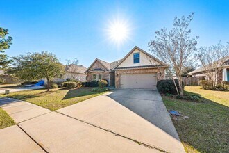 169 Windchime Way in Freeport, FL - Building Photo - Building Photo