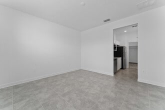 276 Taft Dr in Davenport, FL - Building Photo - Building Photo