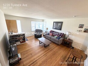 5220 Turner Ave in Madison, WI - Building Photo - Building Photo