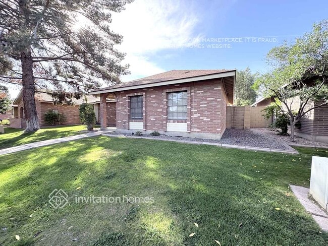 222 N Heritage Dr in Gilbert, AZ - Building Photo - Building Photo