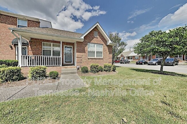 2120 Lebanon Pike in Nashville, TN - Building Photo - Building Photo