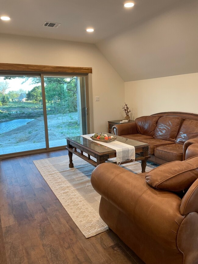 11320 County Road 244 in Caldwell, TX - Building Photo - Building Photo