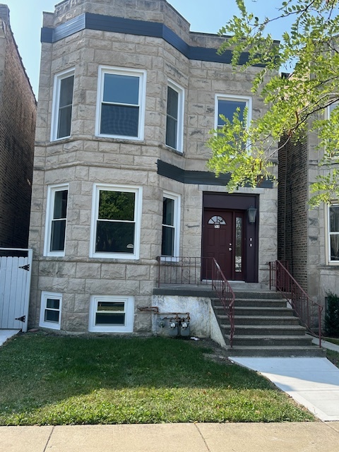 53 Chicago Ave, Unit # 2