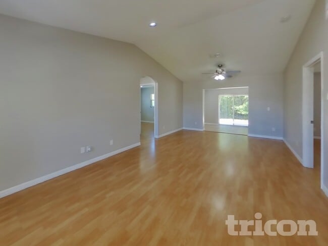 2305 Cutler Ct in Kissimmee, FL - Building Photo - Building Photo