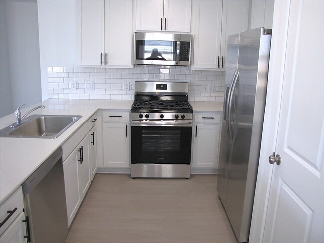 property at 17955 Valle Cupa Ln