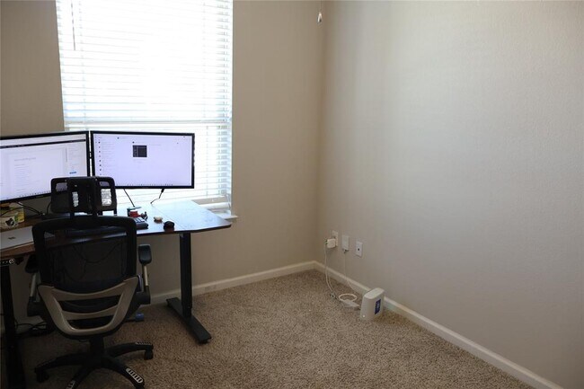 11500 Maple Leaf Way in Manor, TX - Foto de edificio - Building Photo