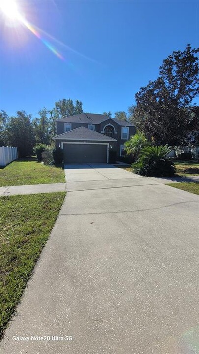 9442 Water Fern Cir in Clermont, FL - Foto de edificio