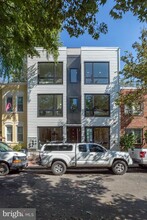 623 14th Pl NE in Washington, DC - Building Photo - Building Photo