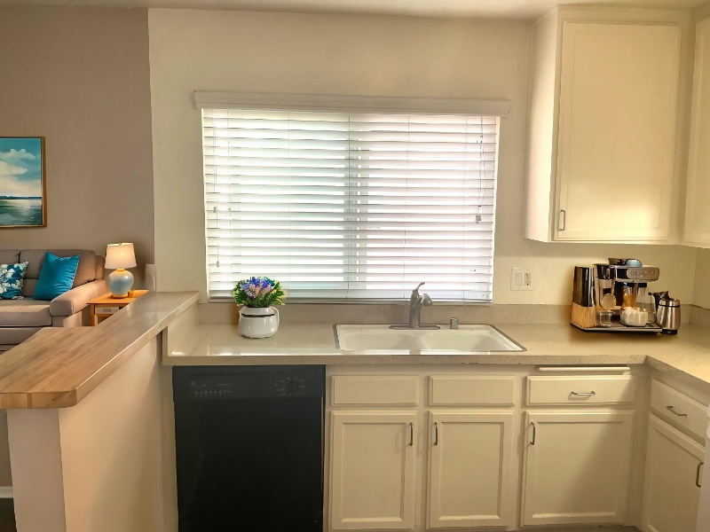 860 N Kathleen Ln in Orange, CA - Building Photo