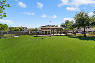 Cortland Onion Creek in Austin, TX - Foto de edificio - Building Photo