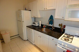 1653 Commonwealth Ave in Boston, MA - Building Photo - Building Photo