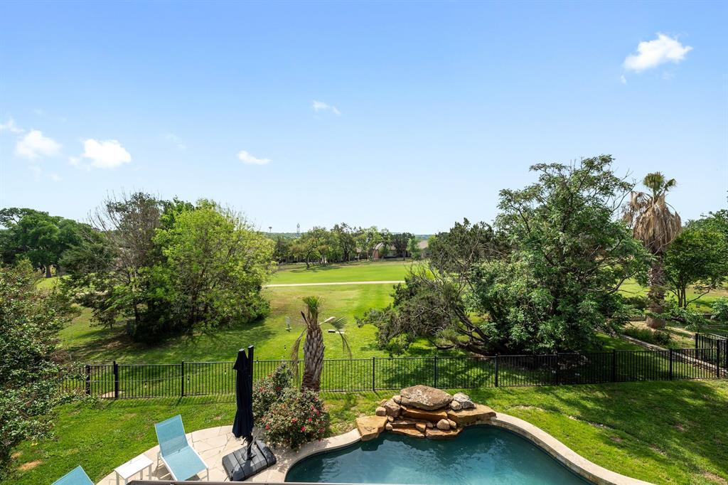 206 Lido St in Lakeway, TX - Building Photo