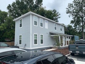 761 NW 9th St in Gainesville, FL - Building Photo